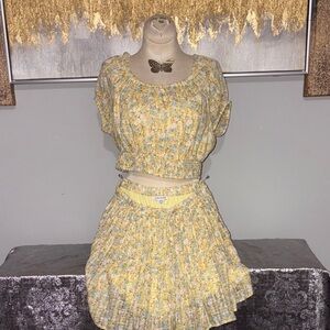 American Eagle Outfitters Floral Yellow Skirt Set